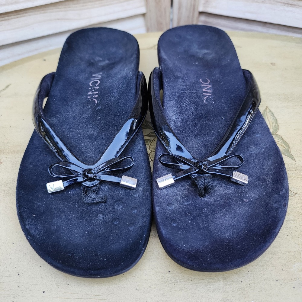 Vionic Sz 9 Black Patent Leather Bella Bow Flip Flop Sandals Orthotic Comfort
